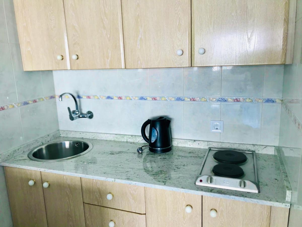 Estudios Y Apartamentos Benal Beach Беналмадена Екстериор снимка