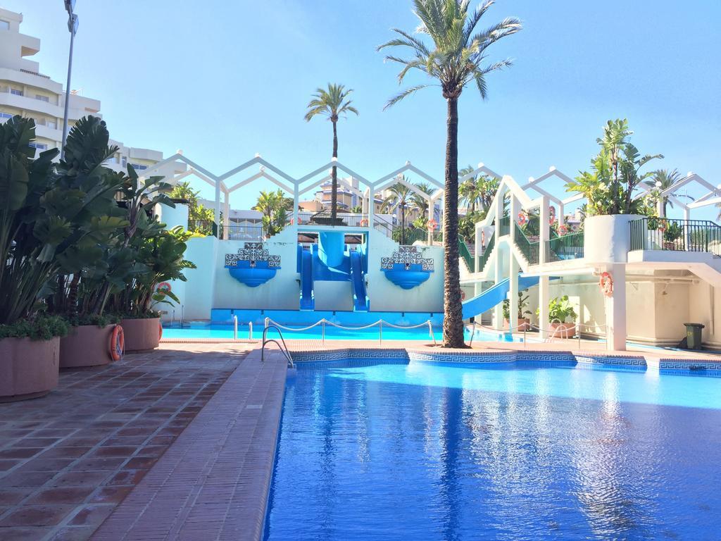 Estudios Y Apartamentos Benal Beach Беналмадена Екстериор снимка