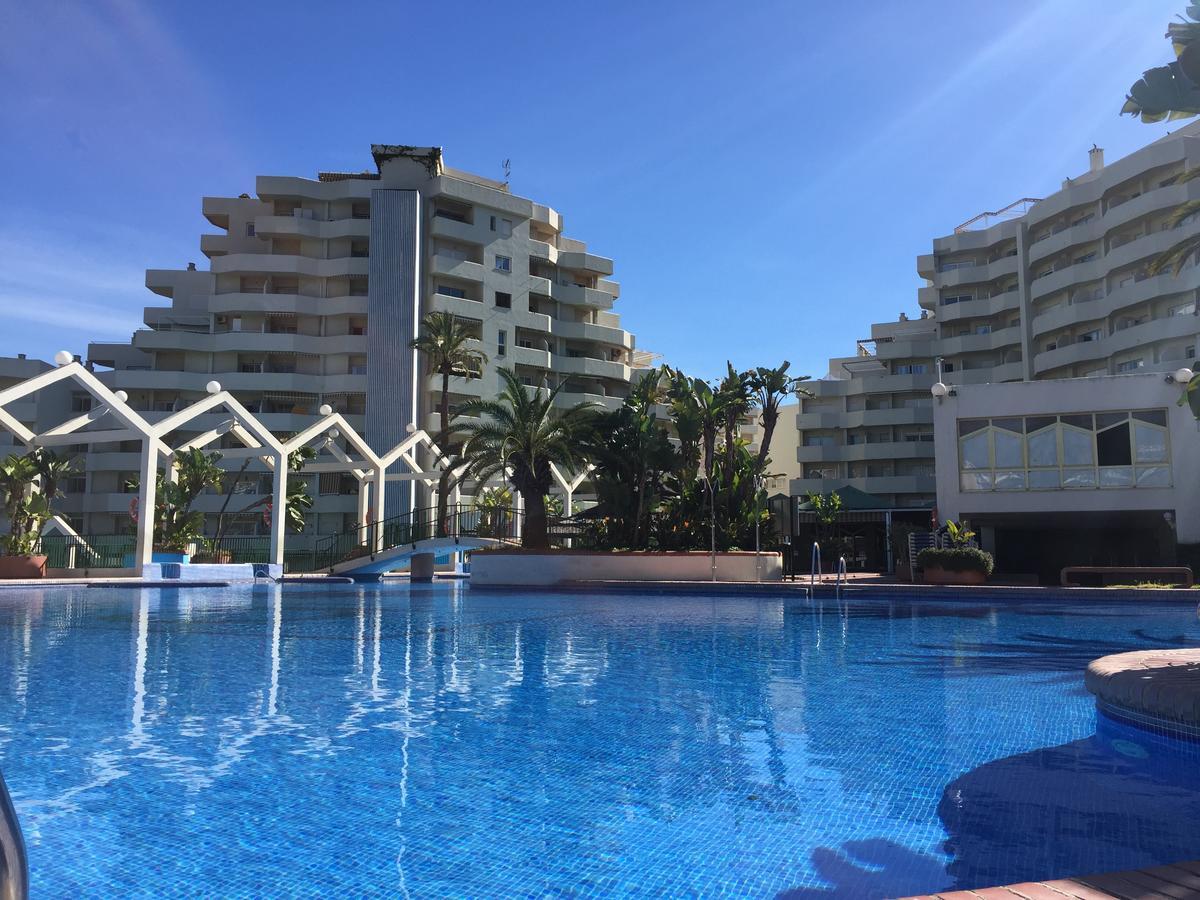 Estudios Y Apartamentos Benal Beach Беналмадена Екстериор снимка