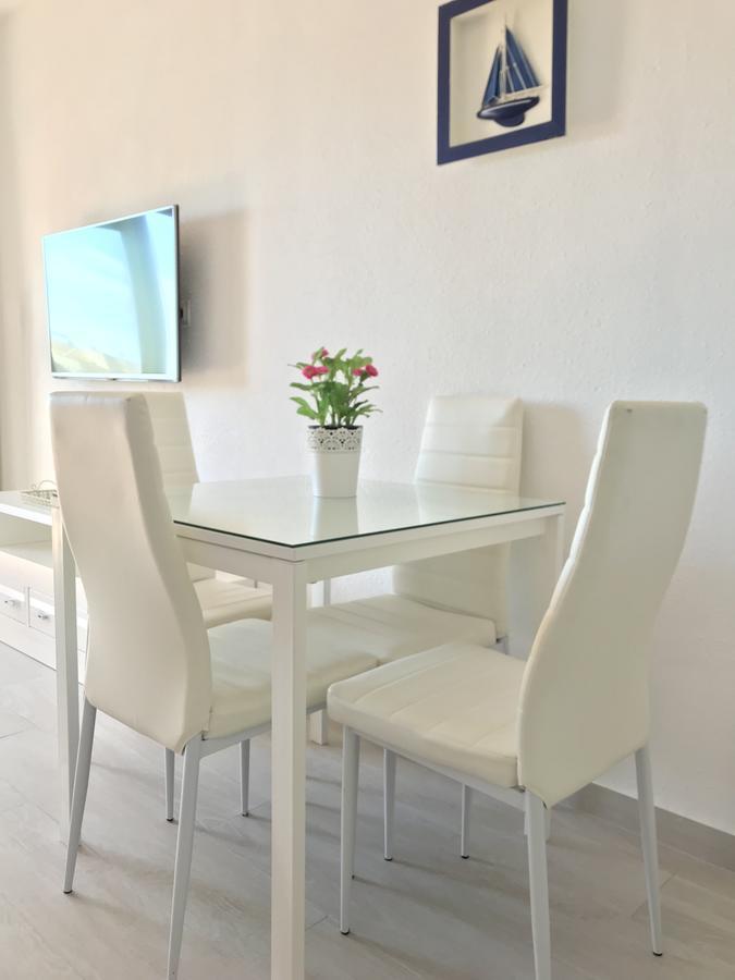 Estudios Y Apartamentos Benal Beach Беналмадена Екстериор снимка
