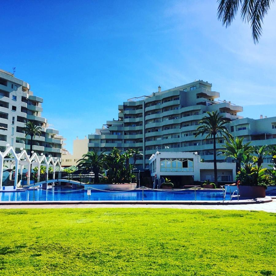 Estudios Y Apartamentos Benal Beach Беналмадена Екстериор снимка